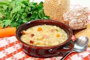 Südtiroler Gerstensuppe